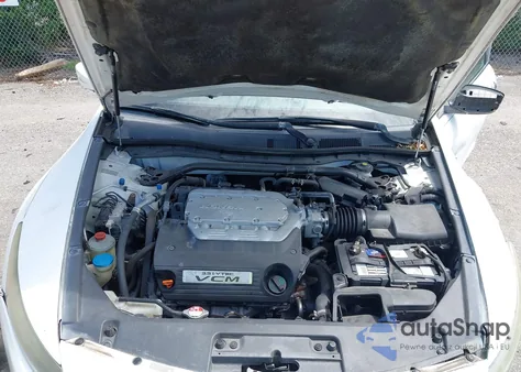 2010 Honda Accord 3.5 Ex-L from USA, damaged, VIN 1HGCS2B8XAA004737